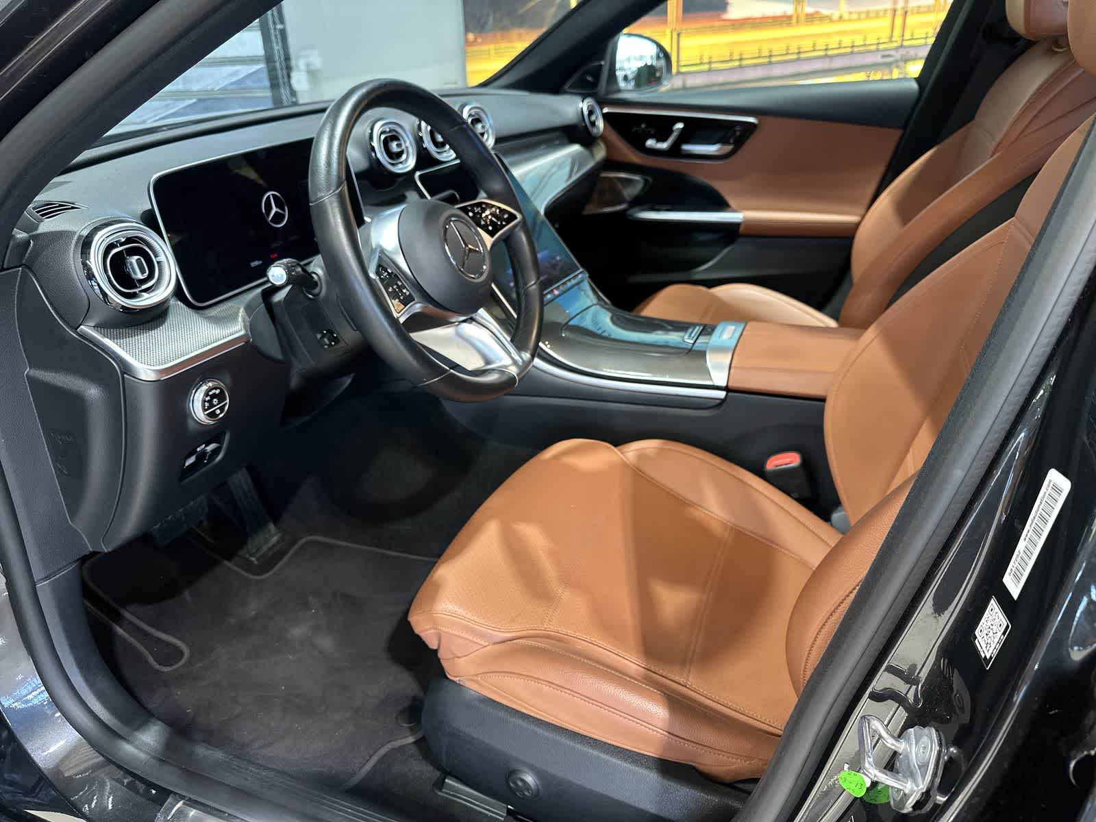 Thumbnail: 2023 Mercedes-Benz C-Class - 14