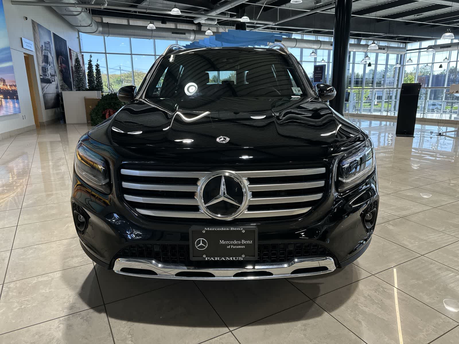 Thumbnail: 2025 Mercedes-Benz GLB - 18