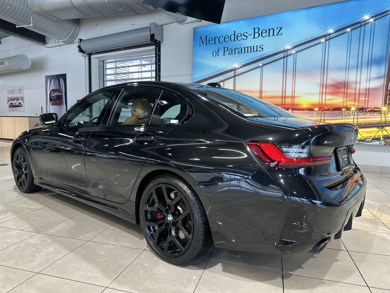 Thumbnail: 2025 BMW 3 Series - 16