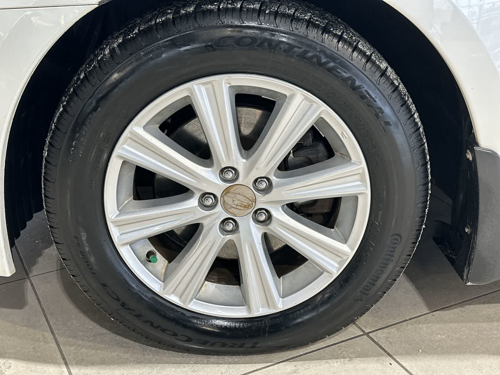 Thumbnail: 2012 Subaru Legacy - 20