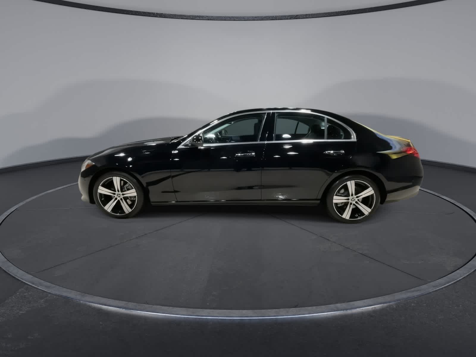 Thumbnail: 2025 Mercedes-Benz C-Class - 7