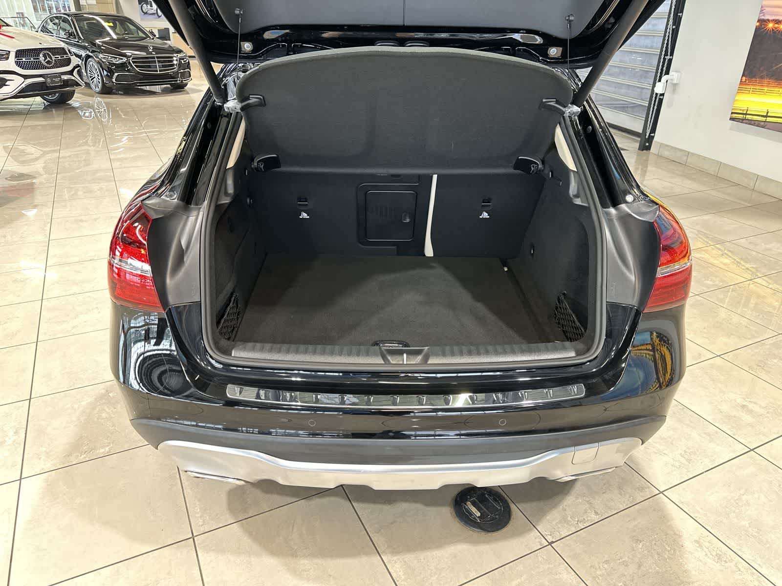 Thumbnail: 2019 Mercedes-Benz GLA - 31