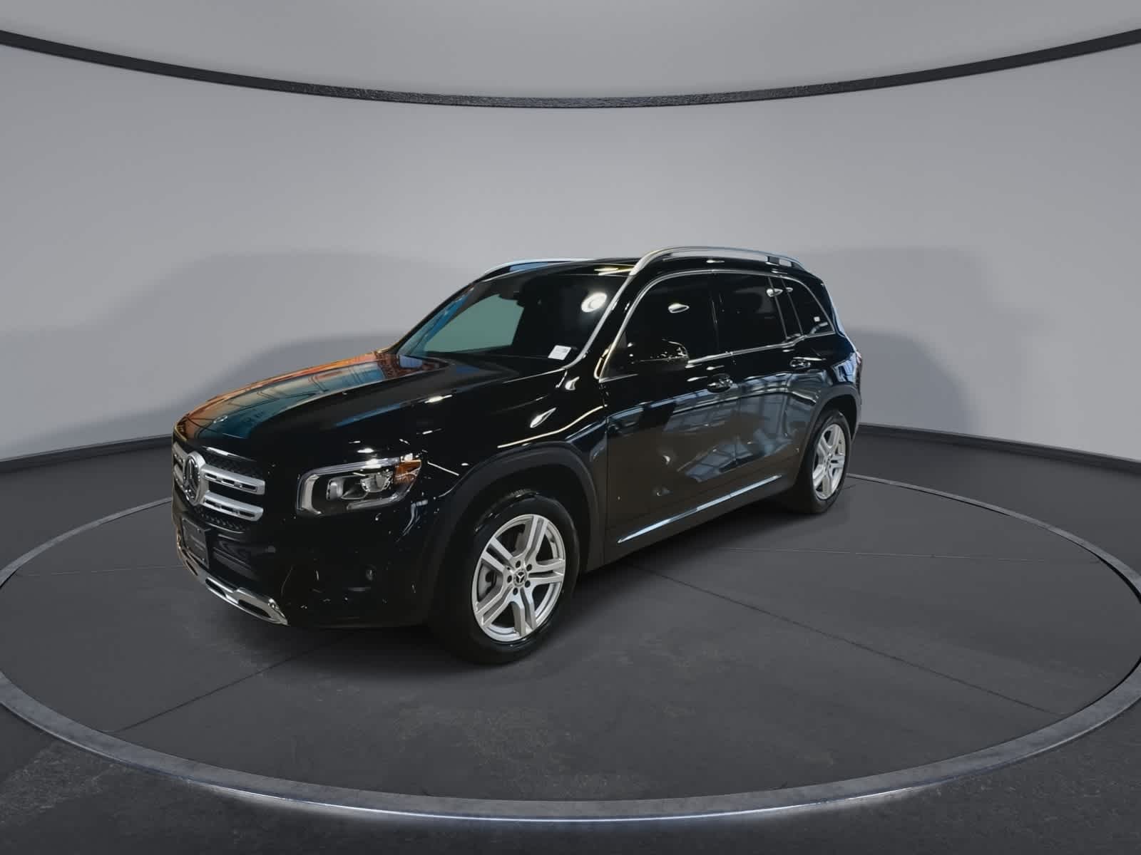 Thumbnail: 2022 Mercedes-Benz GLB - 5