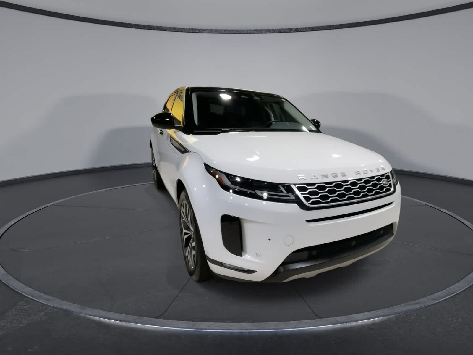 2022 Land Rover Range Rover Evoque SE photo 2
