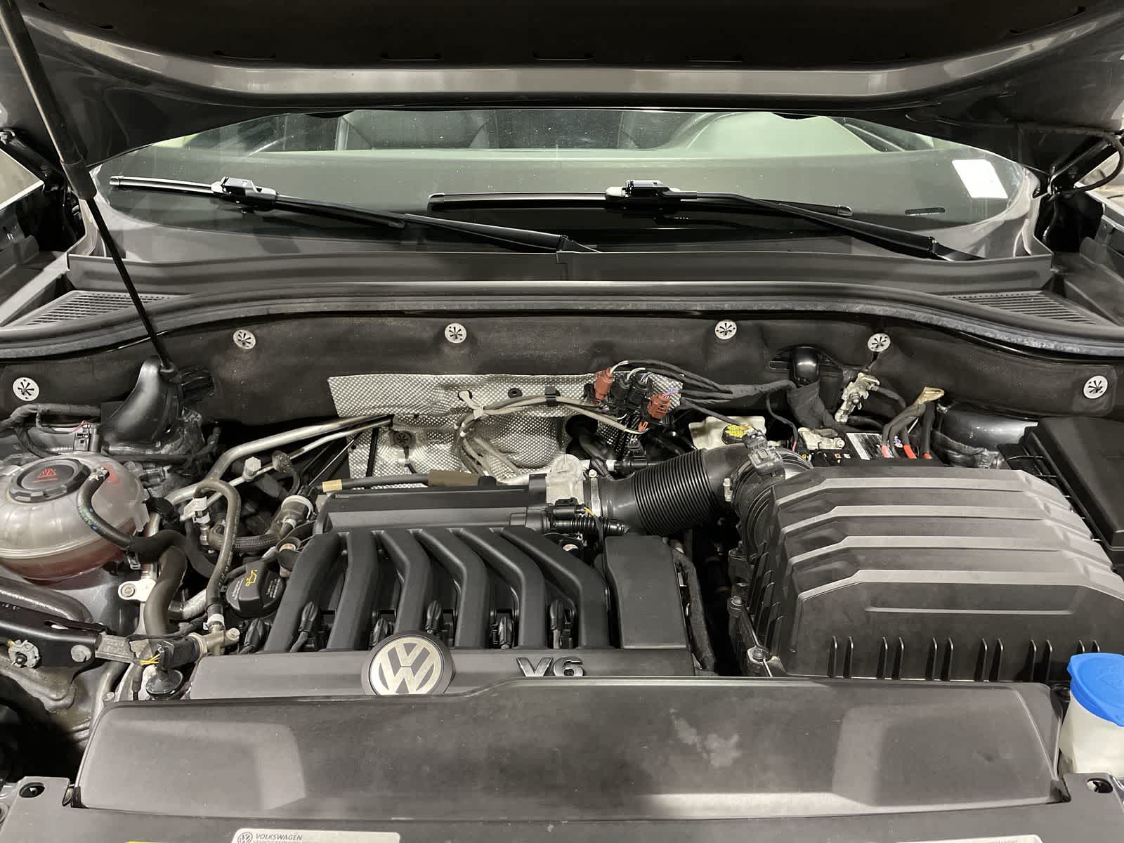 Thumbnail: 2022 Volkswagen Atlas - 21