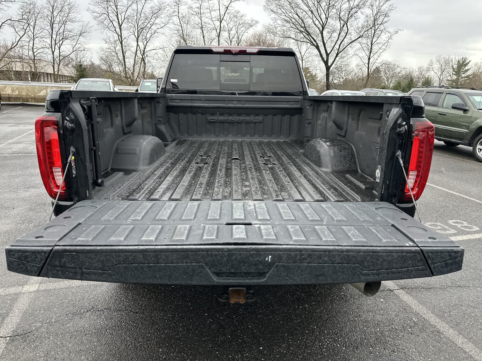 Thumbnail: 2022 GMC Sierra 3500 - 31