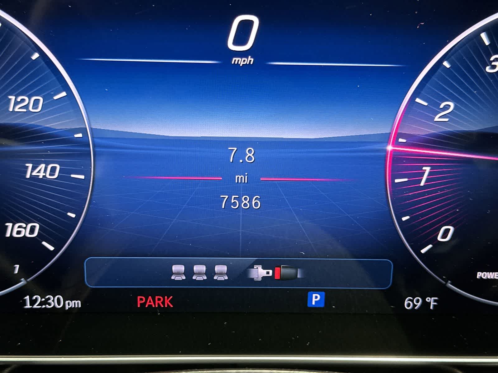 Thumbnail: 2026 Mercedes-Benz GLC - 30