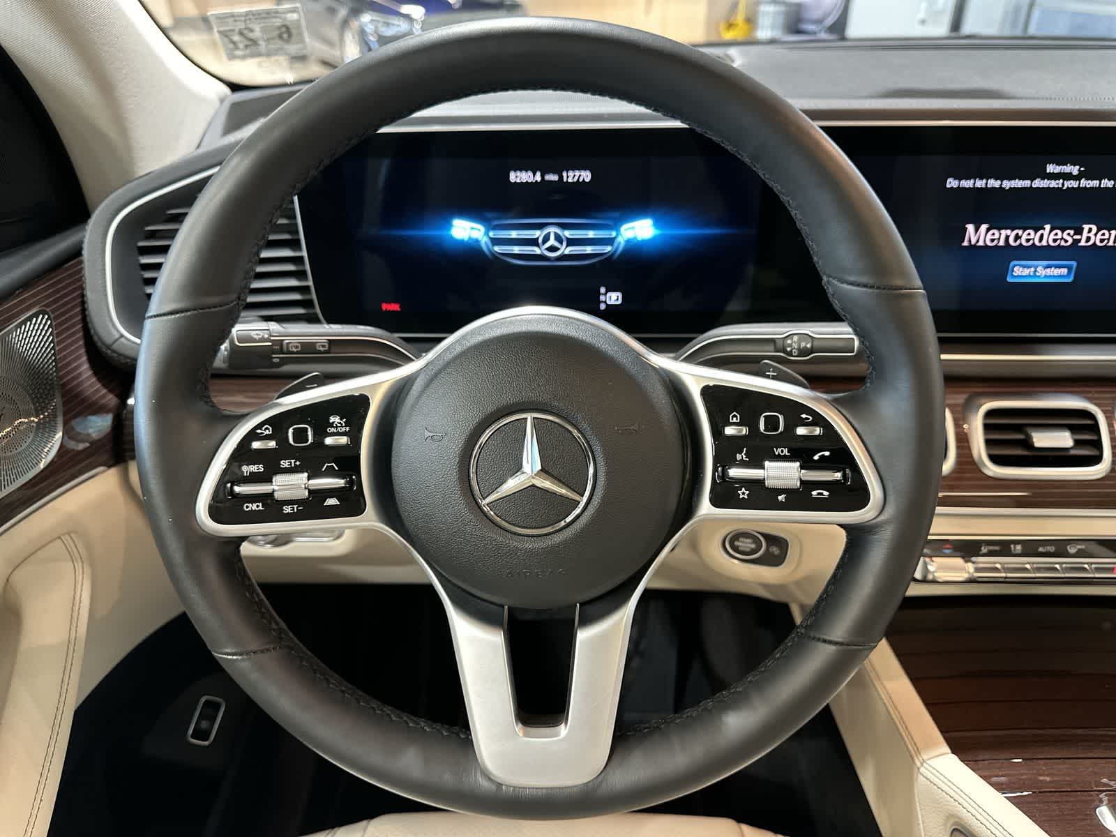 Thumbnail: 2022 Mercedes-Benz GLS - 27