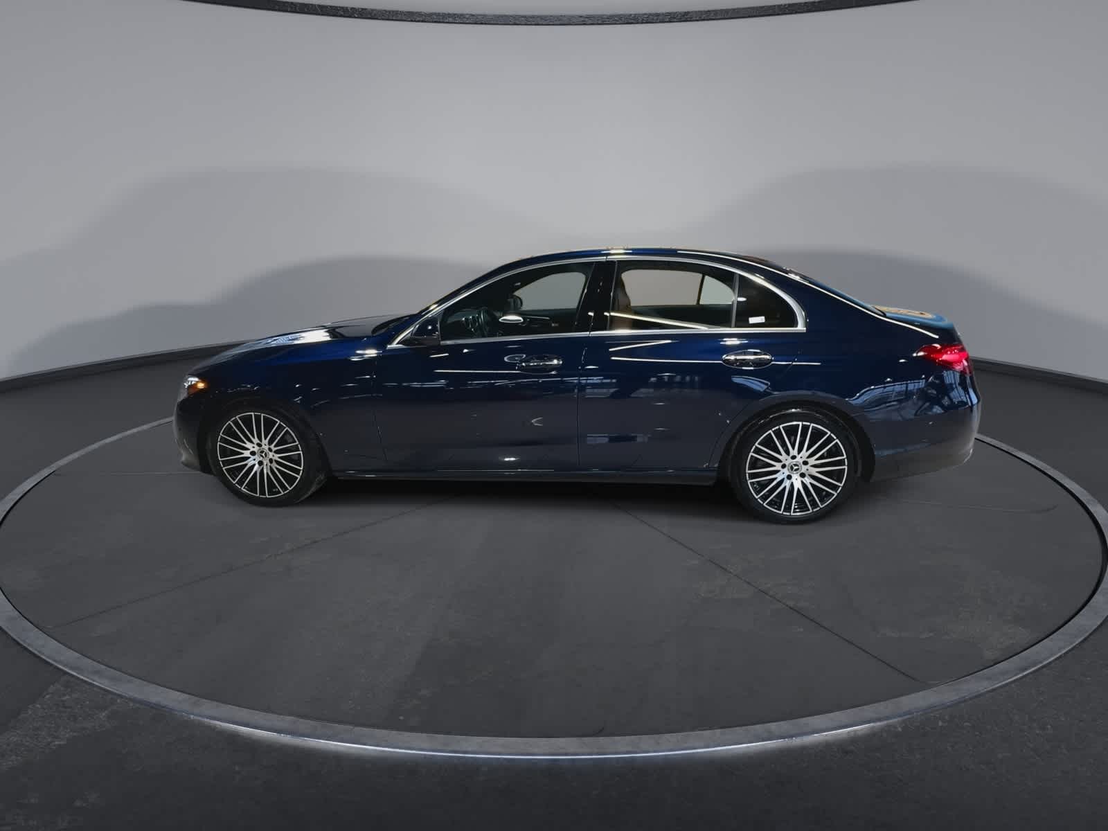 Thumbnail: 2023 Mercedes-Benz C-Class - 7