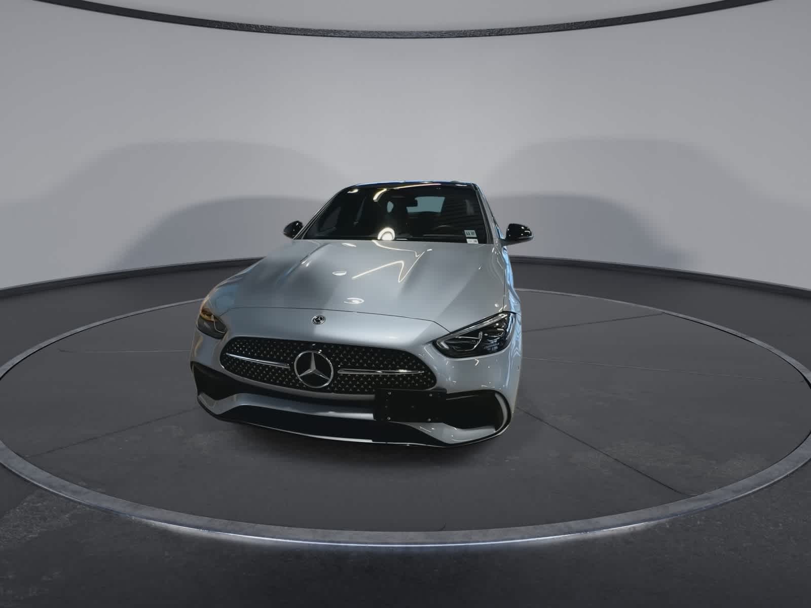 Thumbnail: 2022 Mercedes-Benz C-Class - 4