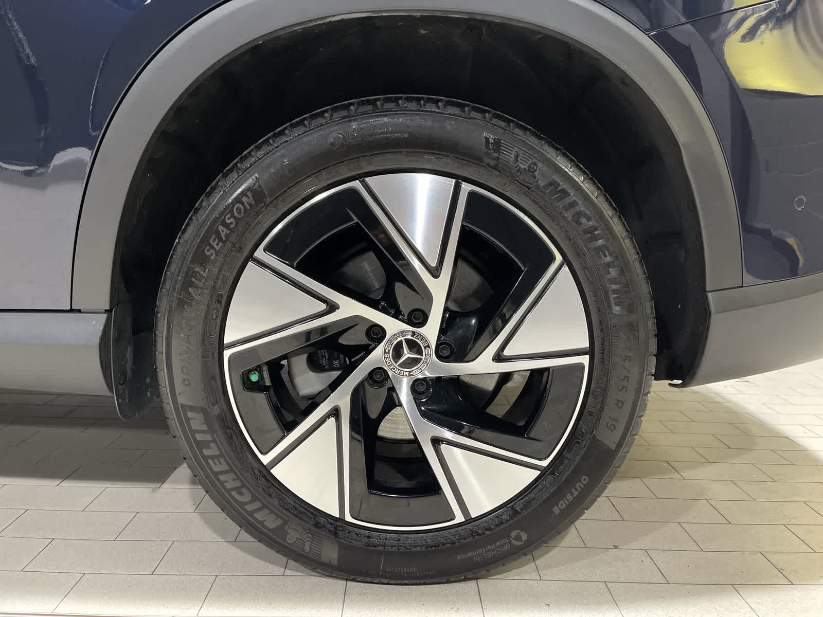 Thumbnail: 2024 Mercedes-Benz GLC - 20