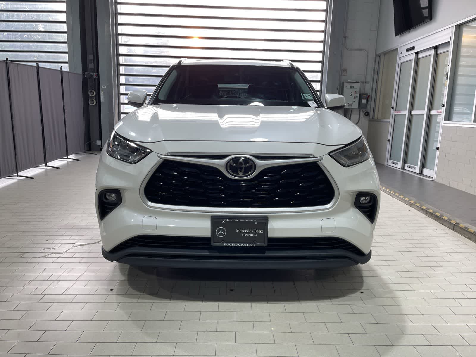 2020 Toyota Highlander XLE 18