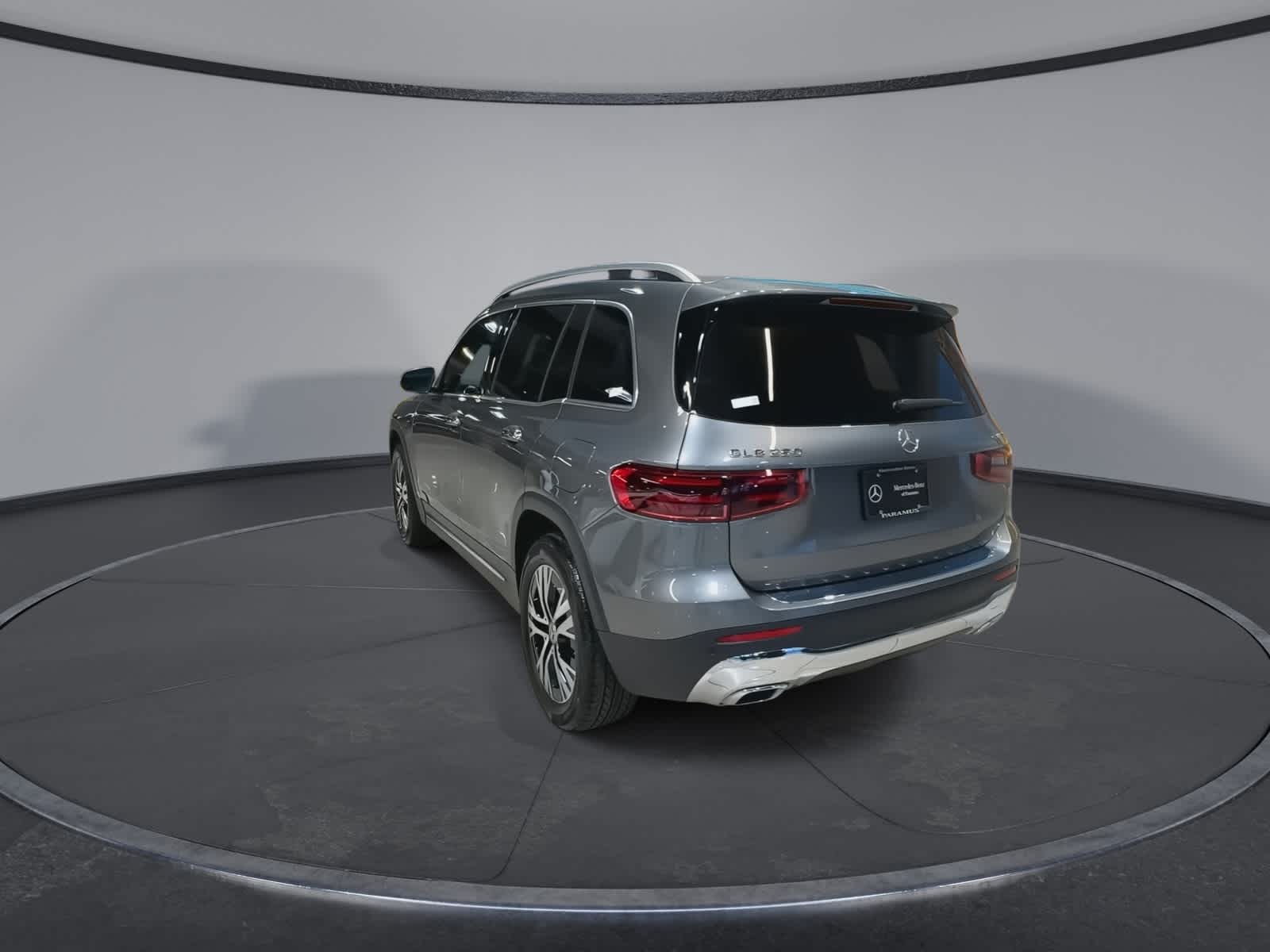 Thumbnail: 2026 Mercedes-Benz GLB - 9