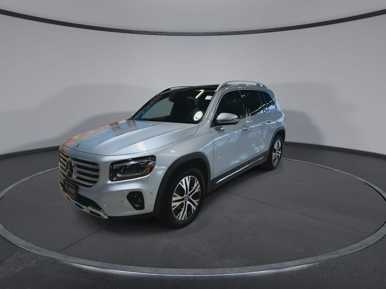 Thumbnail: 2026 Mercedes-Benz GLB - 5