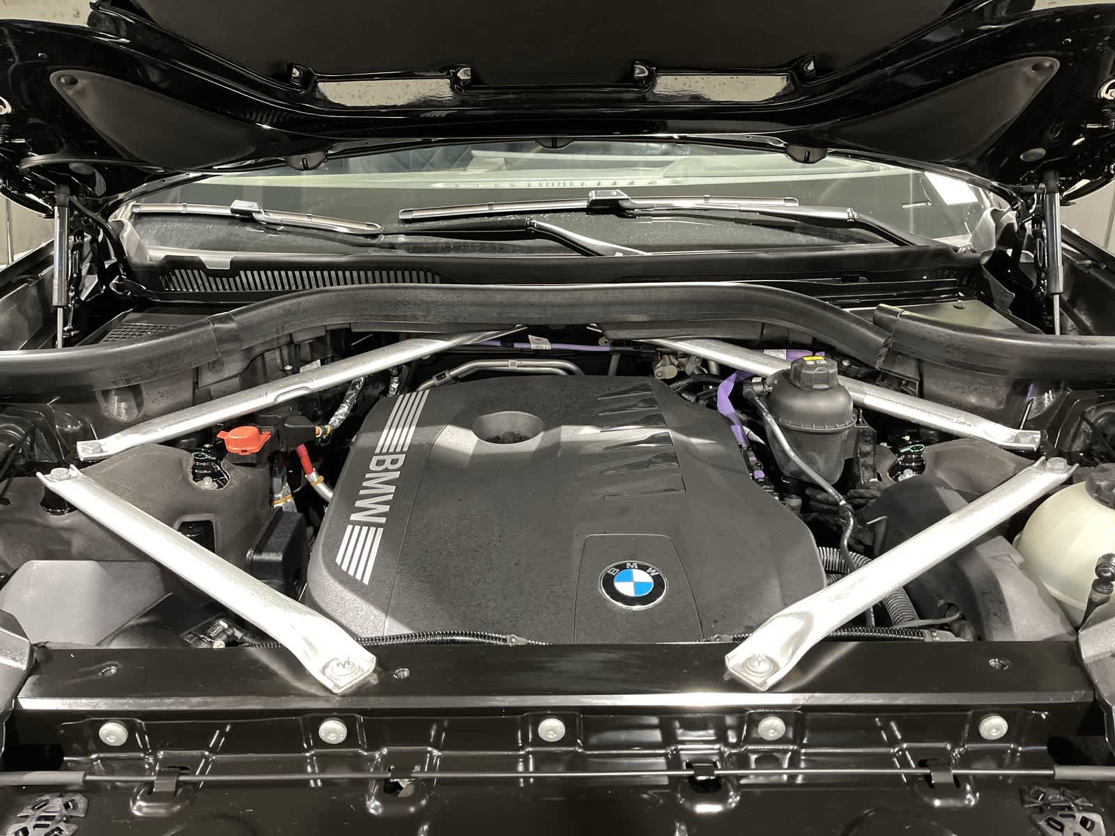 Thumbnail: 2023 BMW X7 - 21