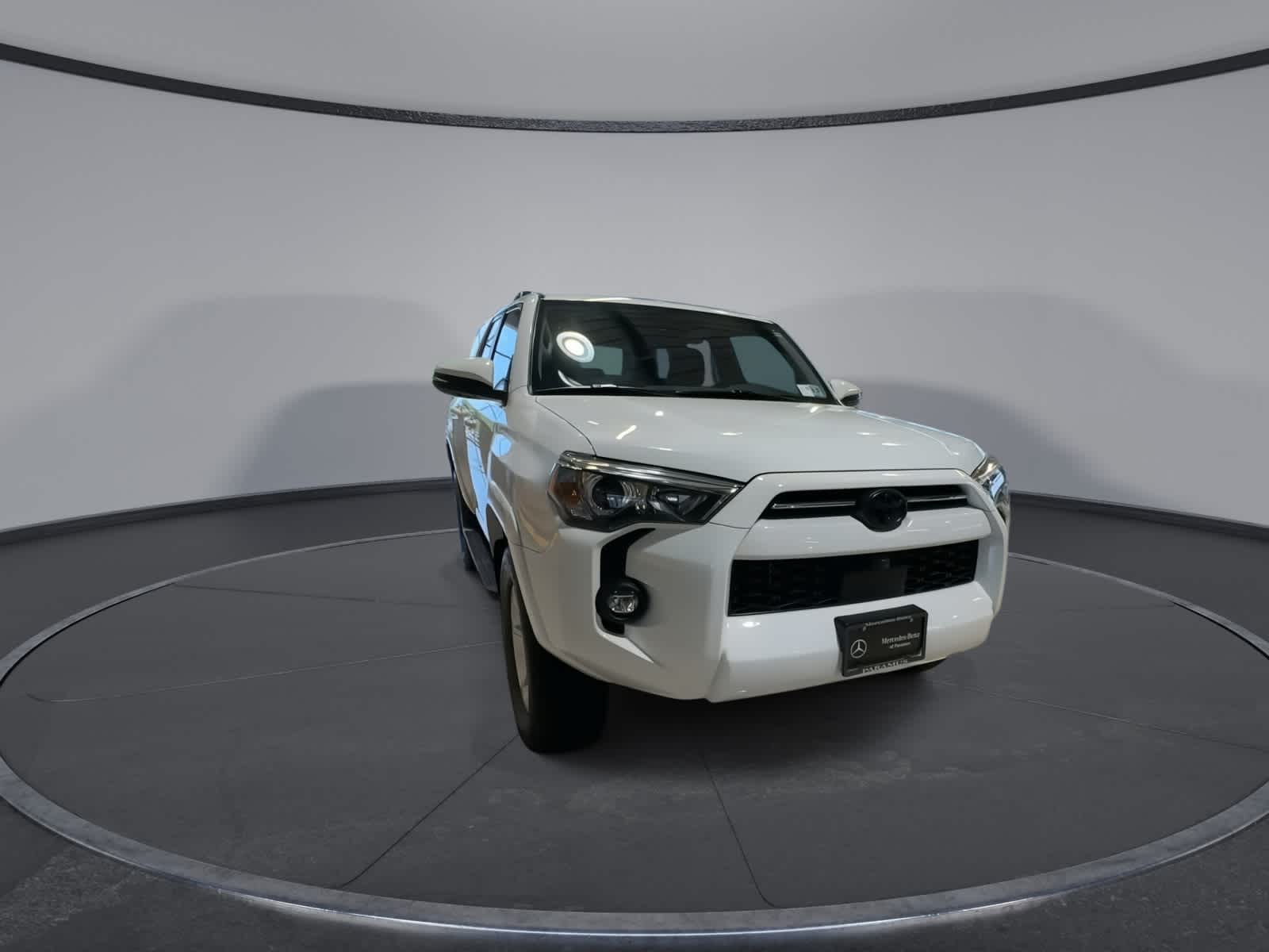 Thumbnail: 2023 Toyota 4Runner - 3