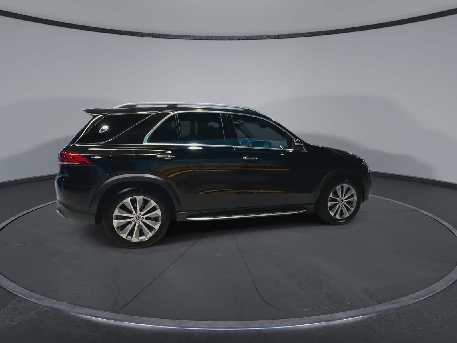 Thumbnail: 2023 Mercedes-Benz GLE - 12