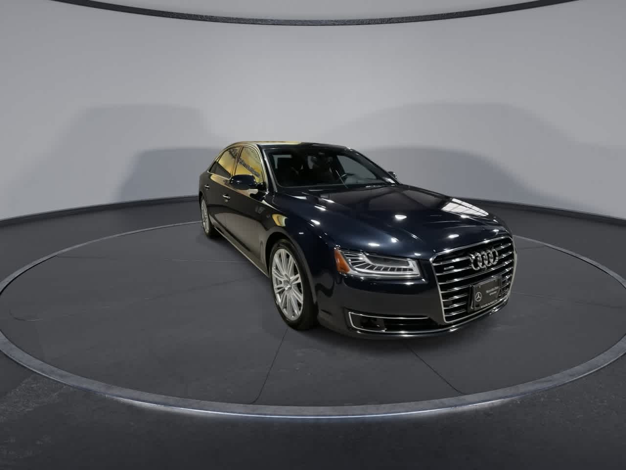Thumbnail: 2015 Audi A8 - 3