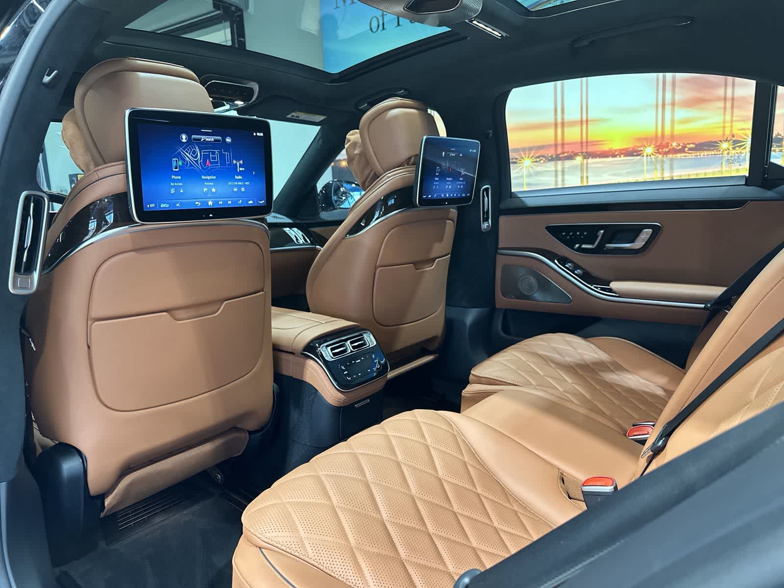 Thumbnail: 2024 Mercedes-Benz S-Class - 24