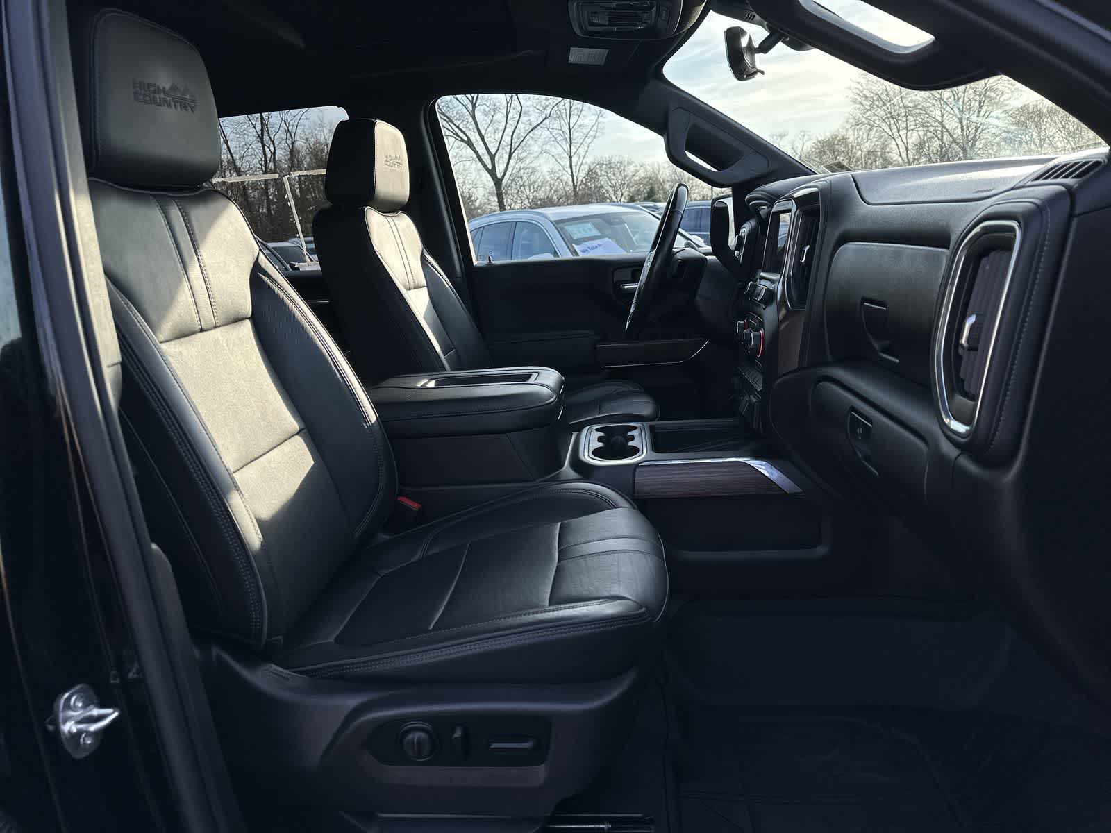 Thumbnail: 2021 Chevrolet Silverado 1500 - 26