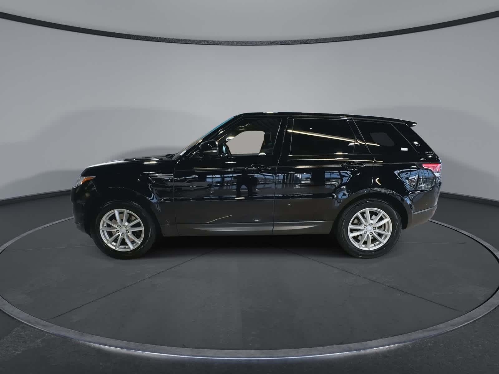 Thumbnail: 2017 Land Rover Range Rover Sport - 7