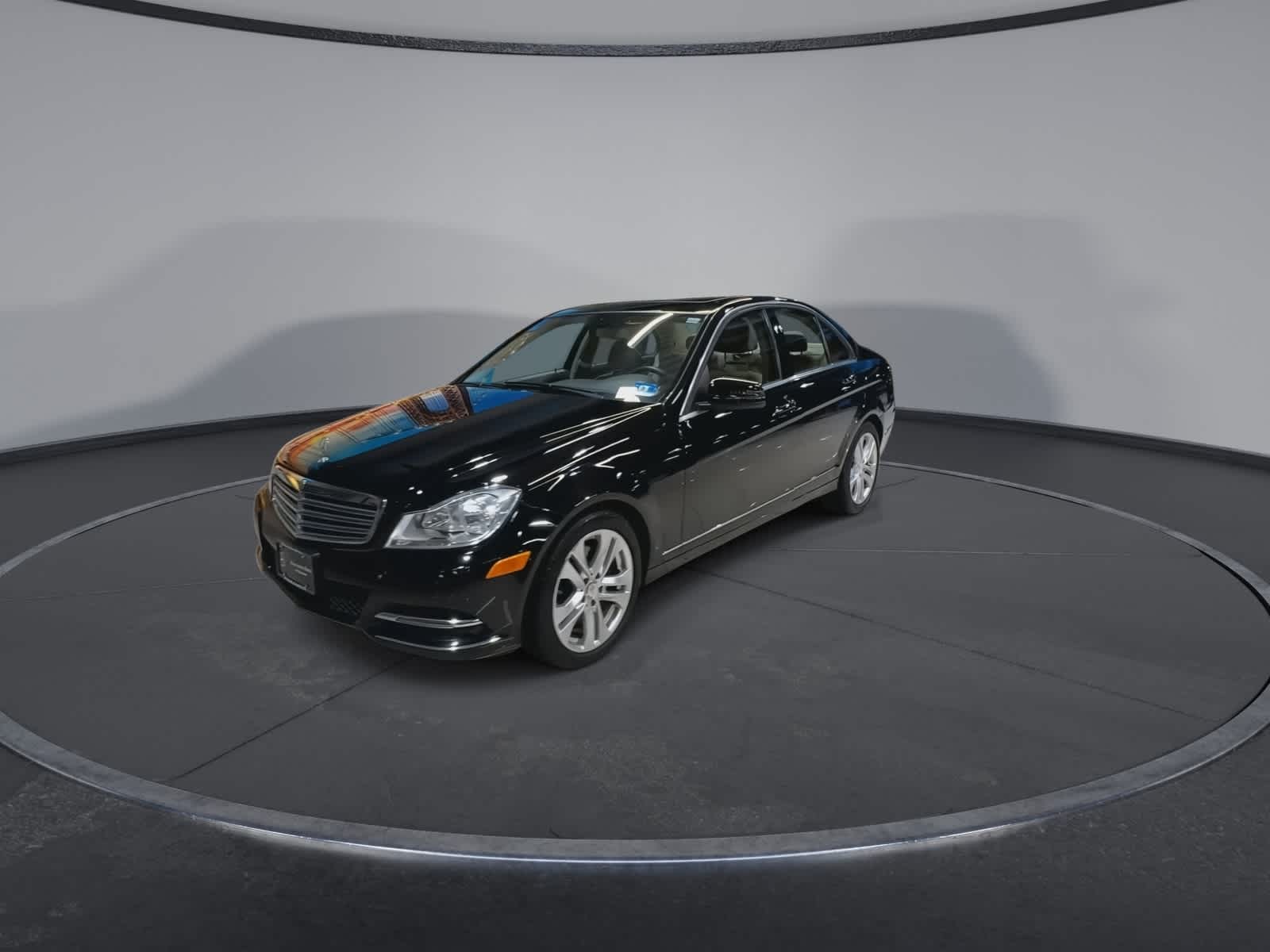 Thumbnail: 2014 Mercedes-Benz C-Class - 5