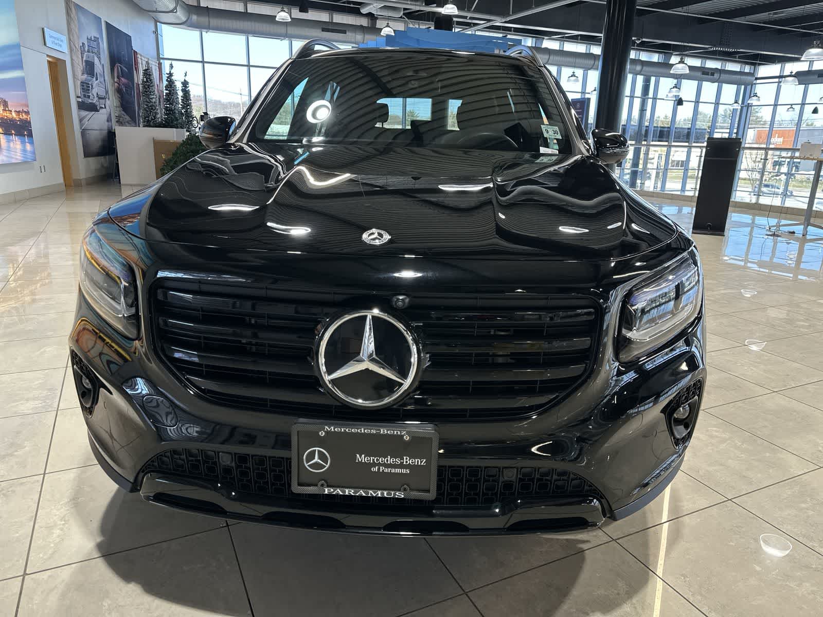 Thumbnail: 2025 Mercedes-Benz GLB - 18