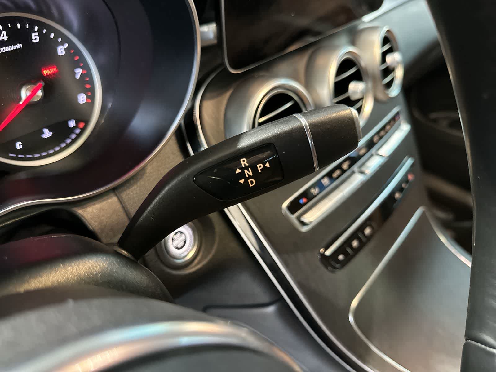 Thumbnail: 2021 Mercedes-Benz GLC - 29