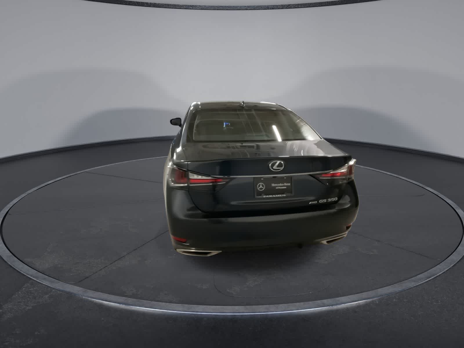 Thumbnail: 2018 Lexus GS - 10