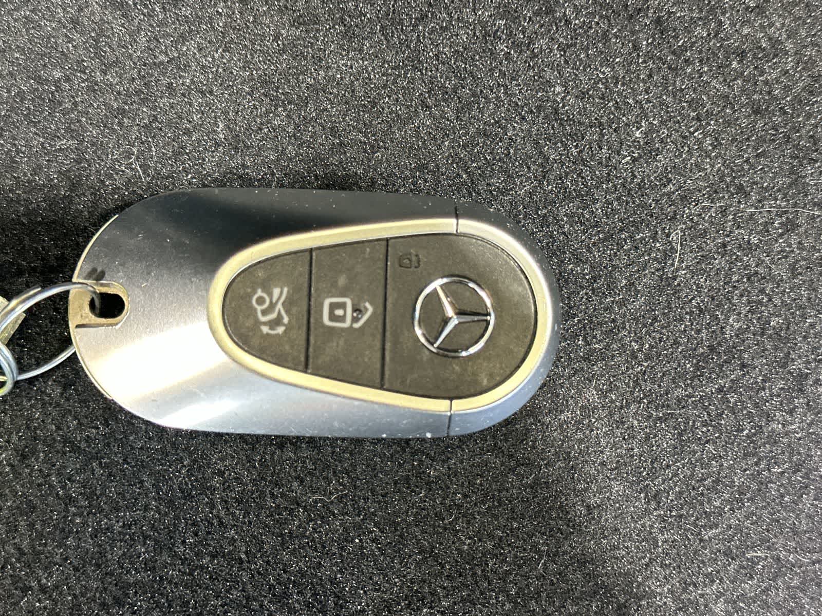 Thumbnail: 2023 Mercedes-Benz GLC - 32