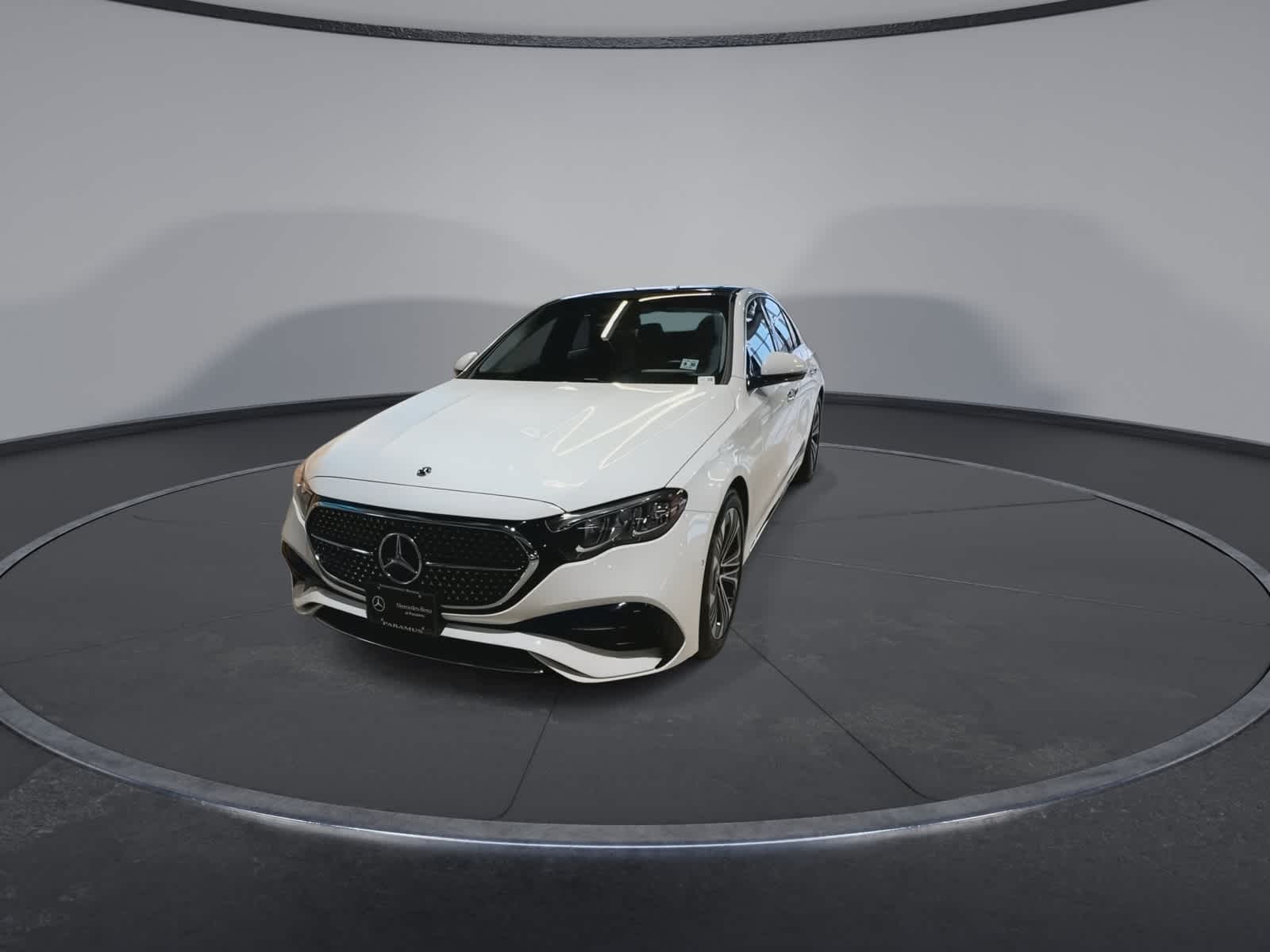 Thumbnail: 2025 Mercedes-Benz E-Class - 4