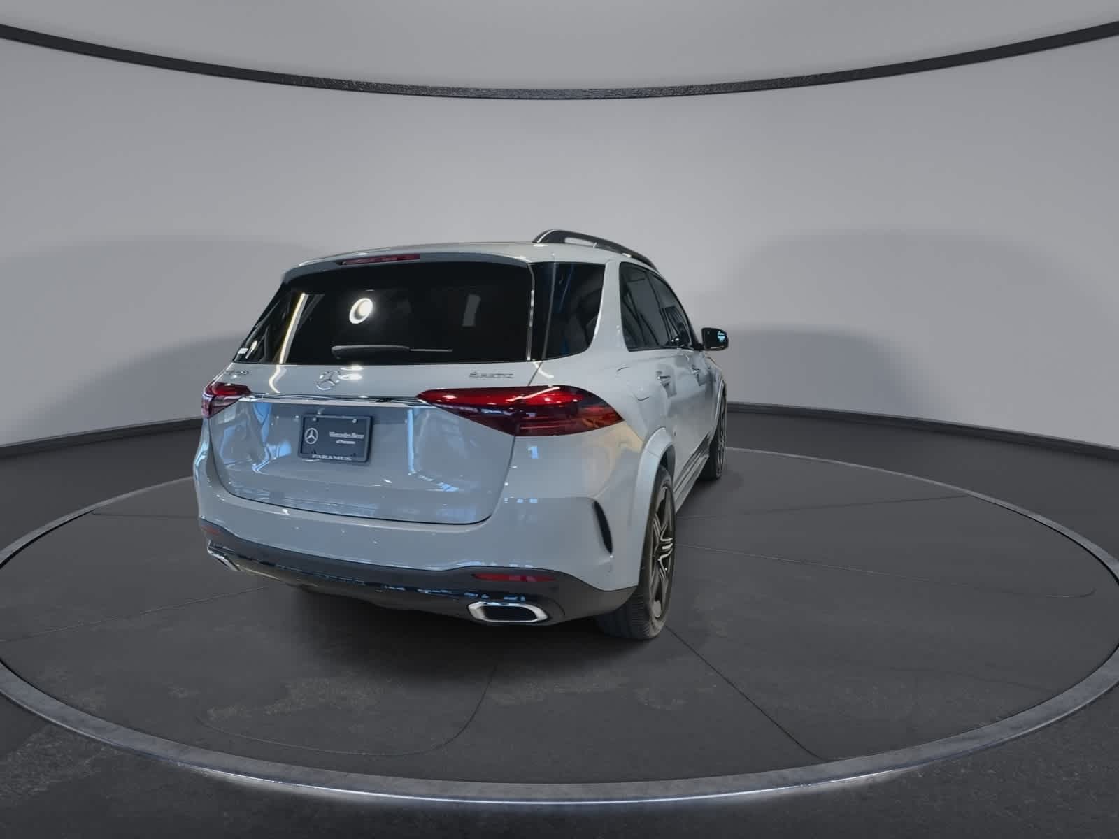 Thumbnail: 2024 Mercedes-Benz GLE - 10