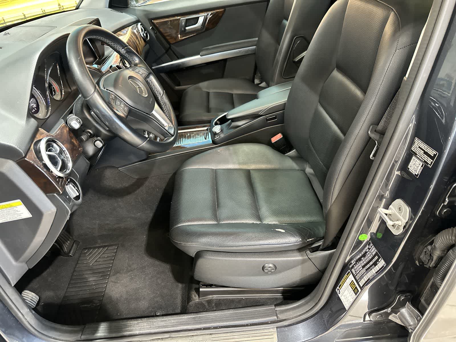 Thumbnail: 2014 Mercedes-Benz GLK - 23