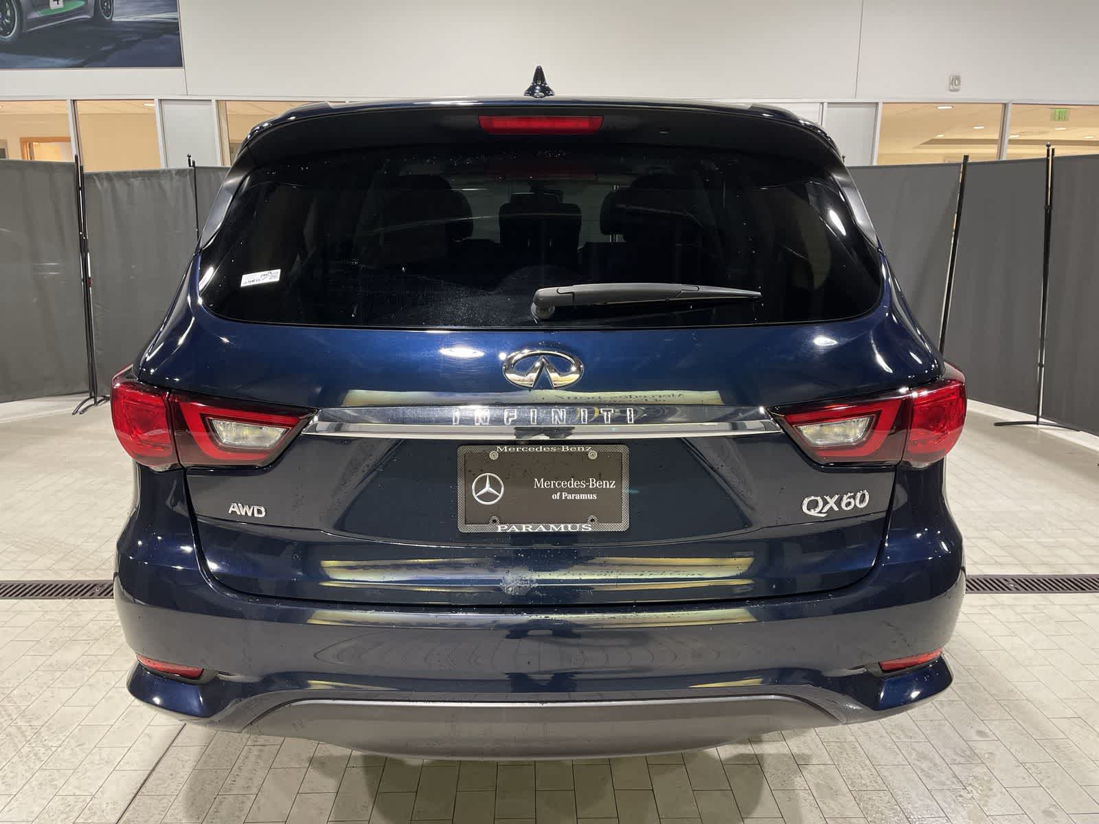Thumbnail: 2020 INFINITI QX60 - 17