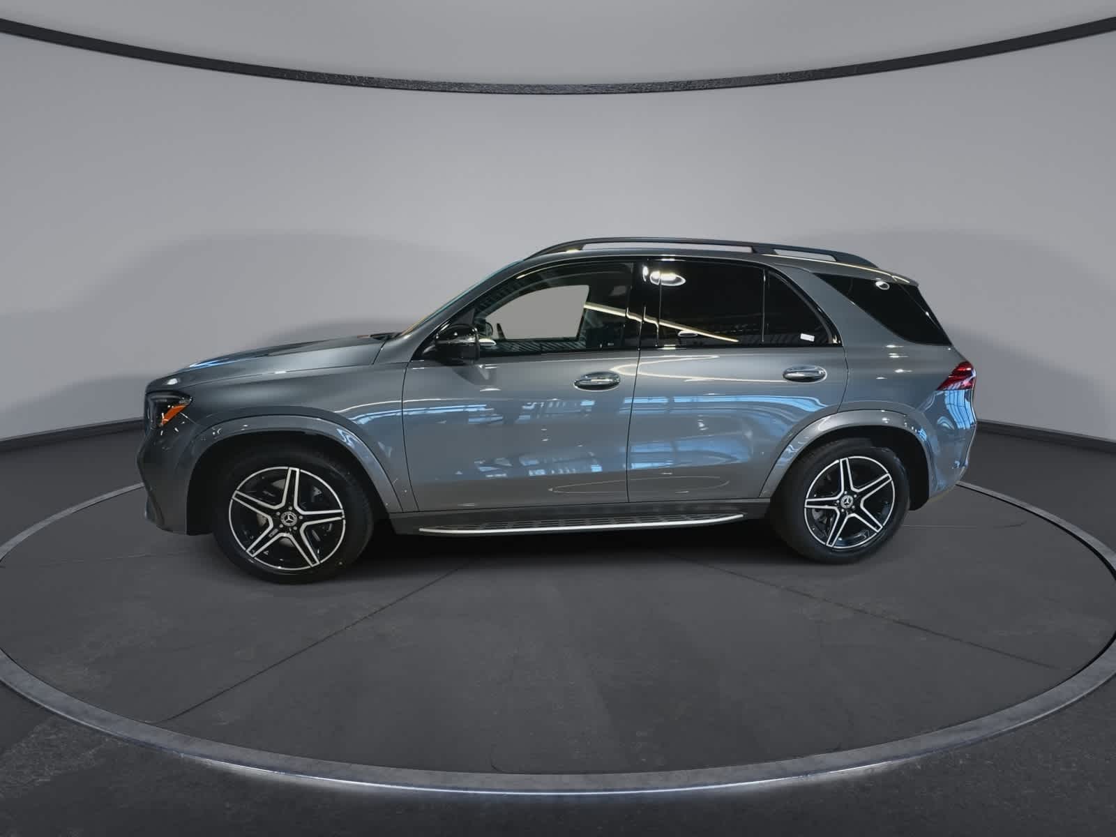 Thumbnail: 2024 Mercedes-Benz GLE - 6