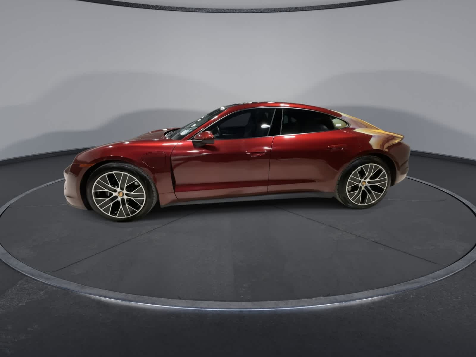 Thumbnail: 2022 Porsche Taycan - 8