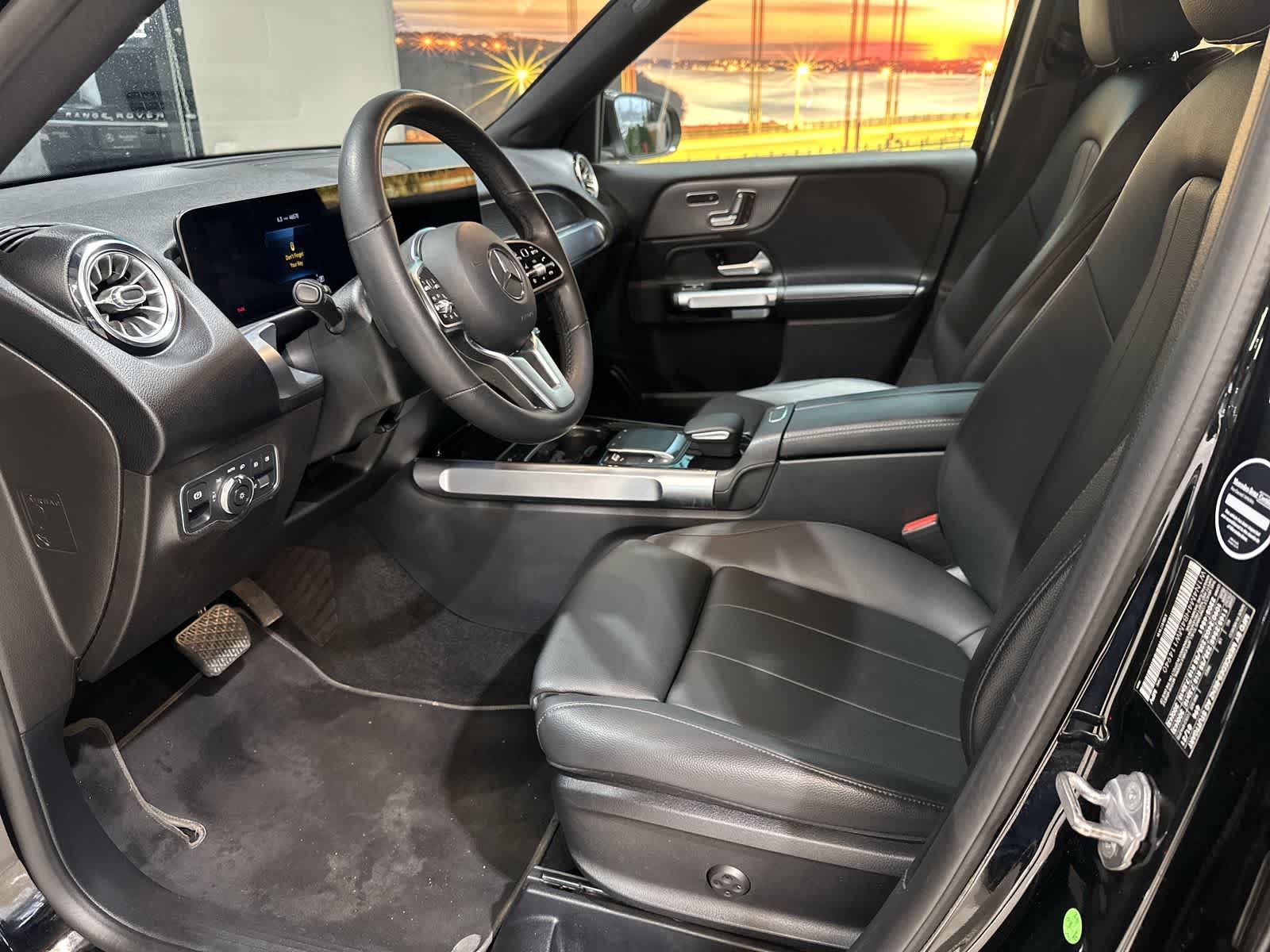 Thumbnail: 2021 Mercedes-Benz GLB - 14