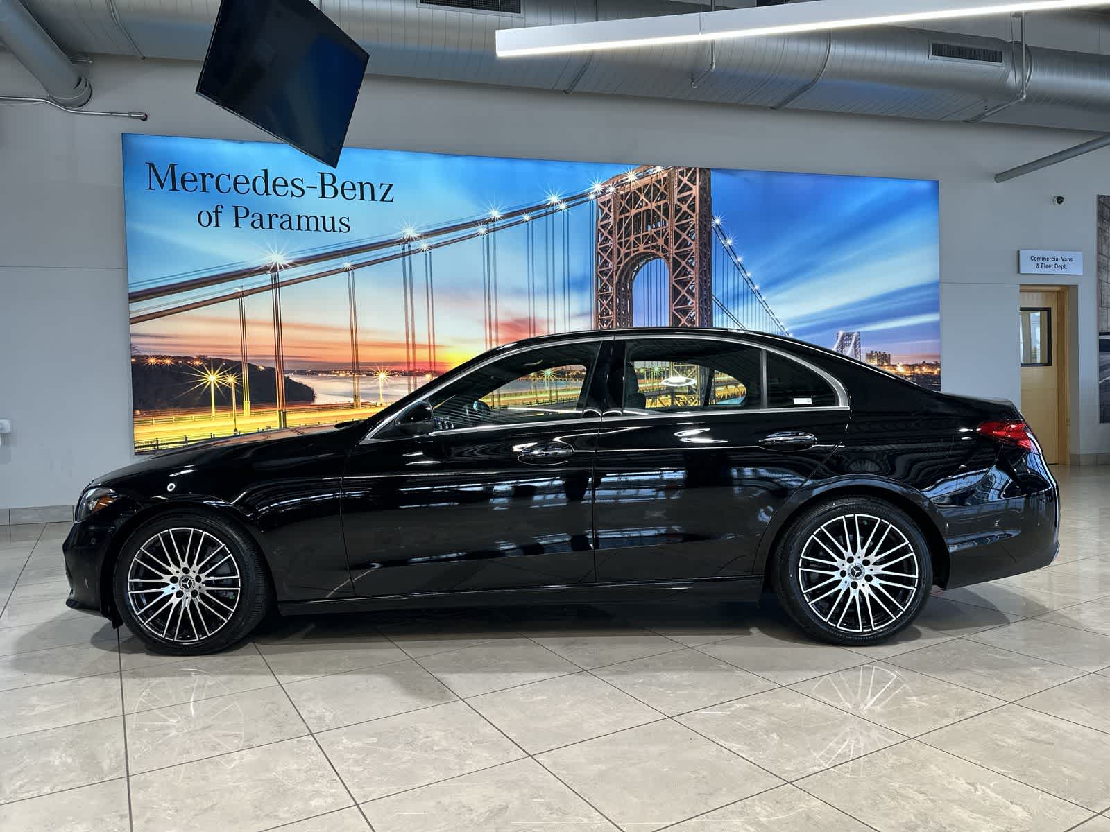 Thumbnail: 2023 Mercedes-Benz C-Class - 15