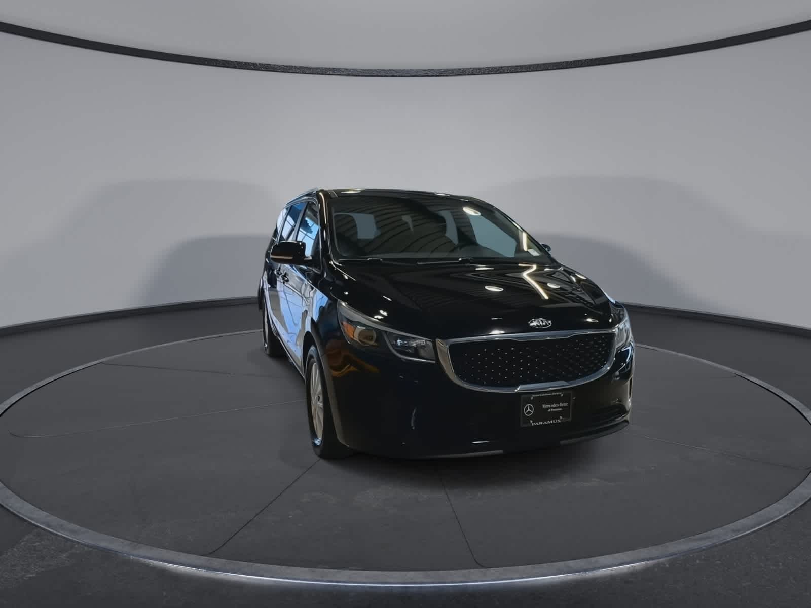 Thumbnail: 2015 Kia Sedona - 3