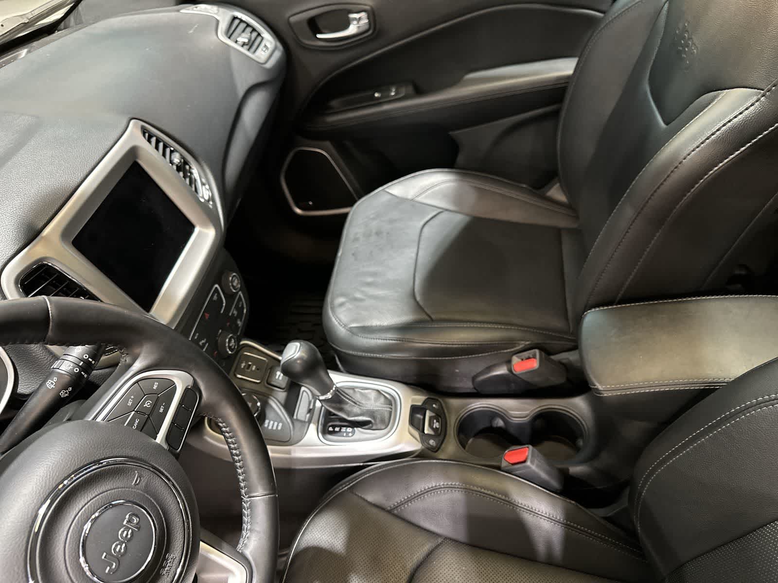 Thumbnail: 2020 Jeep Compass - 28