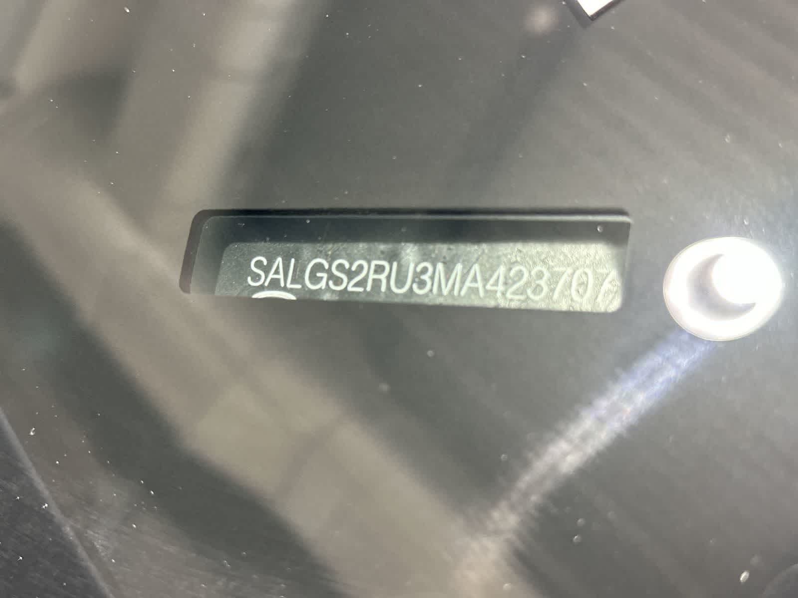 Thumbnail: 2021 Land Rover Range Rover - 33