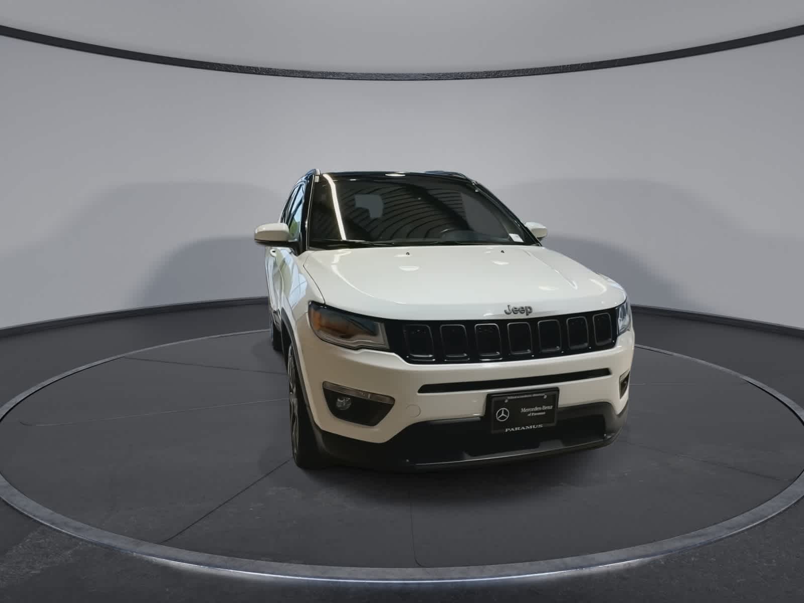 Thumbnail: 2020 Jeep Compass - 3