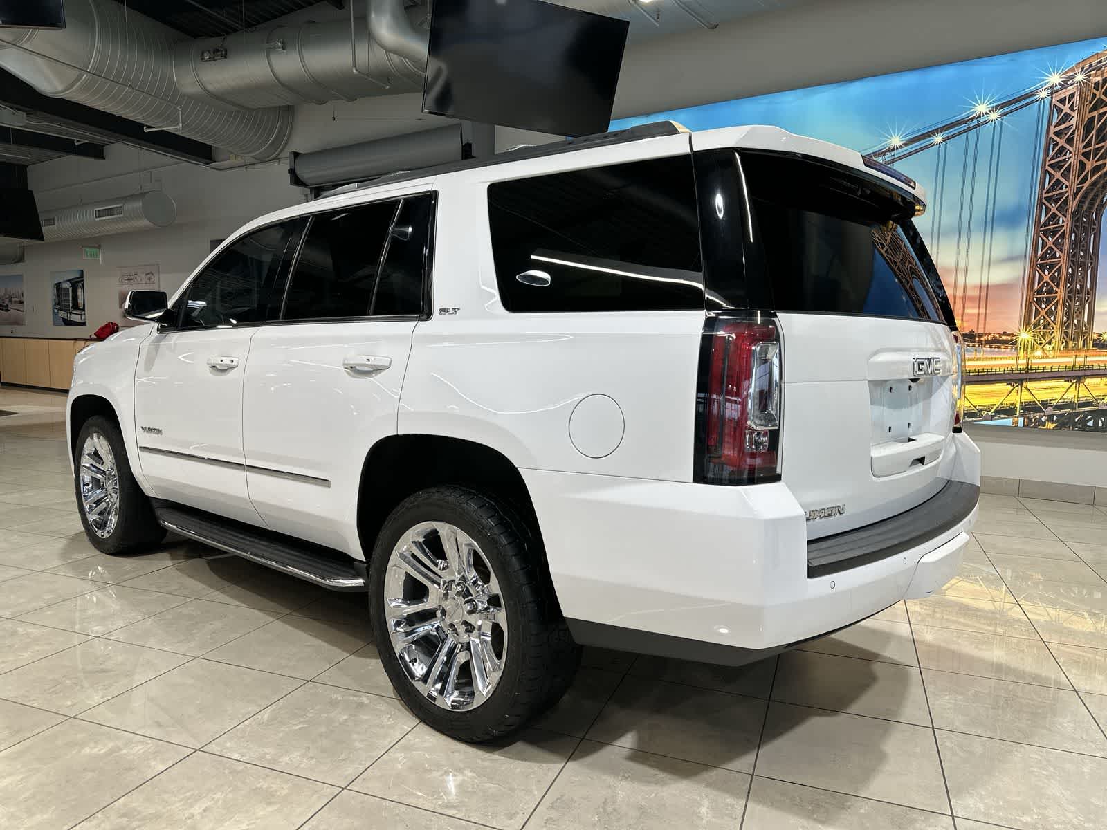 Thumbnail: 2018 GMC Yukon - 16