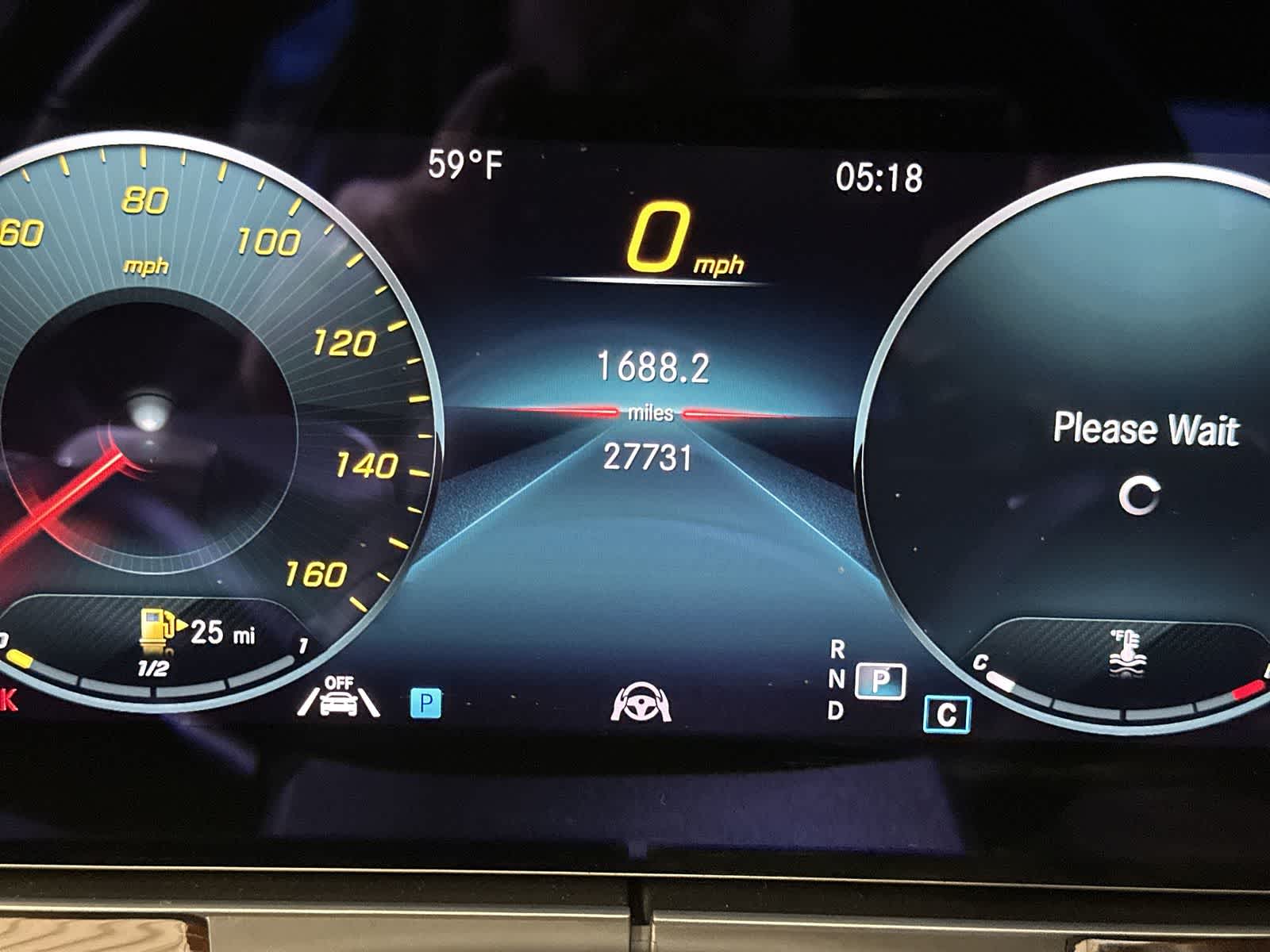 Thumbnail: 2022 Mercedes-Benz E-Class - 30