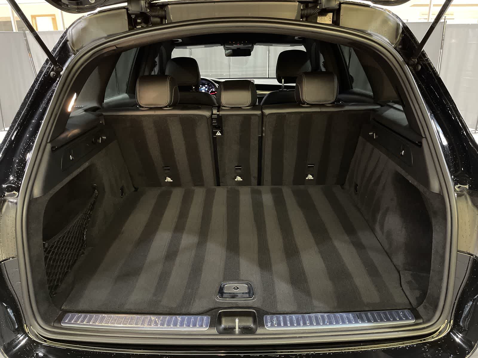 Thumbnail: 2020 Mercedes-Benz GLC - 31