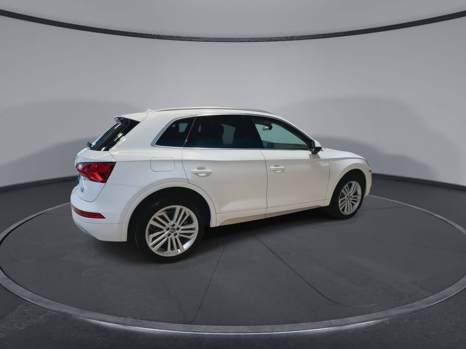 Thumbnail: 2018 Audi Q5 - 12