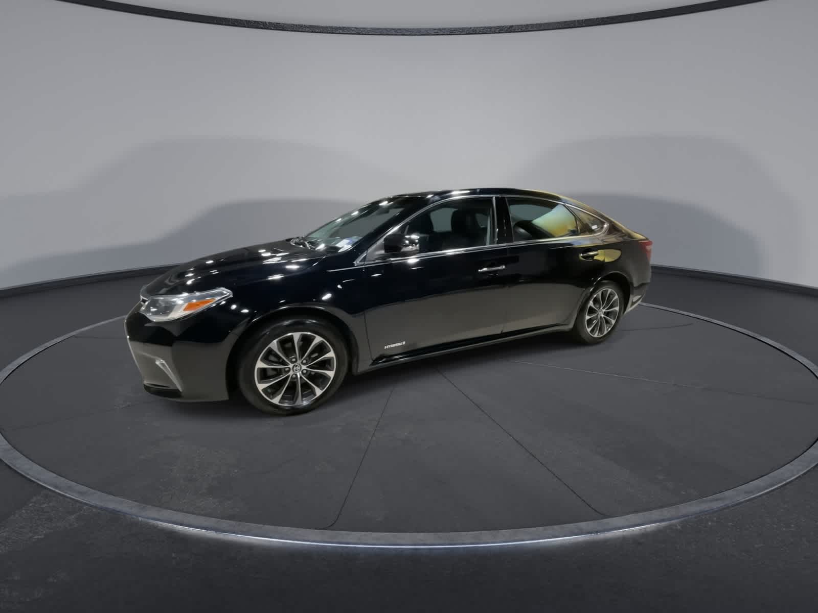 Thumbnail: 2016 Toyota Avalon - 6