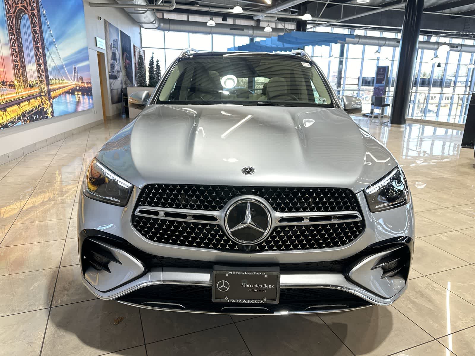 Thumbnail: 2025 Mercedes-Benz GLE - 18