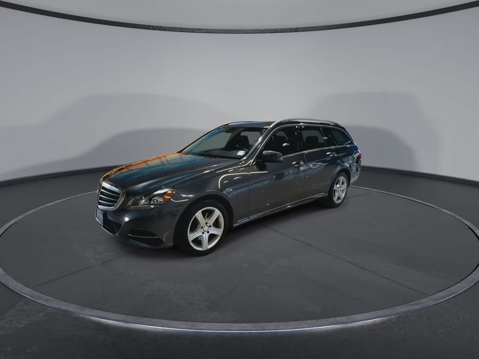 Thumbnail: 2015 Mercedes-Benz E-Class - 5