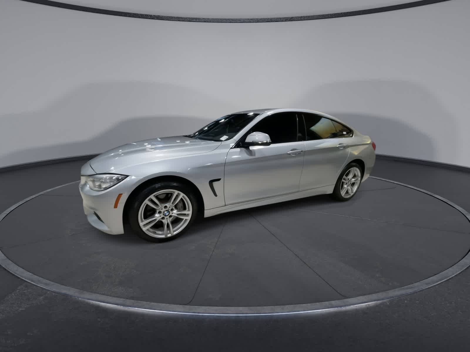 Thumbnail: 2016 BMW 4 Series - 6